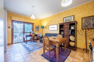 Bilocale in vendita, via San Donato di Ninea  33, Anagnina, Roma