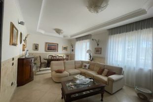 Appartamento in vendita, via Raffaele Viviani  50, Gragnano