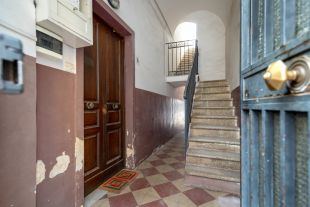 Bilocale in vendita, via Trecastagni  5A, Gioeni, Catania