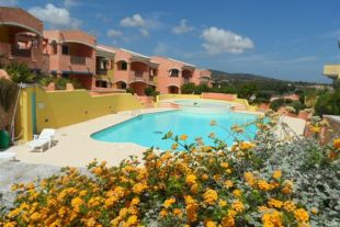 Bilocale in vendita, via Giacomo Matteotti  35, Santa Teresa Gallura