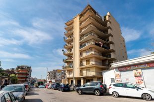 Trilocale in vendita, via Enrico Ferri  15, Borgo, Catania