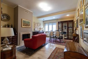 Quadrilocale in vendita, viale Vincenzo Gattoleo  30, Pontegrande, Catanzaro