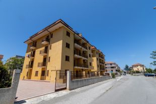 Mansarda in vendita, via Cavour snc, Nocera Terinese Marina, Nocera Terinese