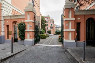 Appartamento in vendita, via Stamira  31, Bologna, Roma