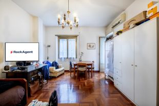Bilocale in vendita, via Baldassarre Castiglione  32, Montagnola, Roma
