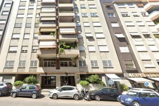 Quadrilocale in vendita, viale Cesare Pavese  435, Eur, Roma