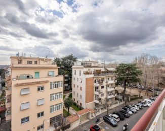 Bilocale in vendita, via Arrigo Davila  25, Appio Latino, Roma