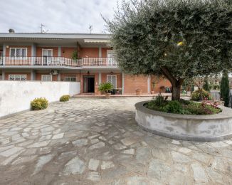 Mansarda in vendita, via Arizzano  23, Boccea, Roma