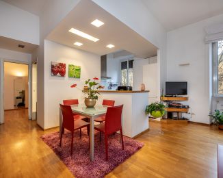Bilocale in vendita, via Cerveteri, Re di Roma, Roma