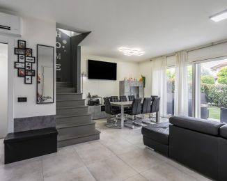 Villa in vendita, via I Maggio  9, Lallio