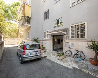 Bilocale in vendita, viale Alessandrino  304, Alessandrino, Roma