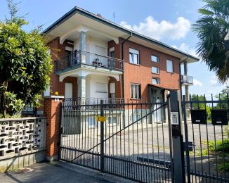 Bilocale in vendita, via San Rocco  31, Buttigliera D&#039;asti