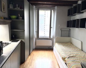Monolocale in vendita, Corso di Porta Ticinese  76, Ticinese, Milano