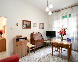 Bilocale in vendita, via Genzano  128, Colli Albani, Roma
