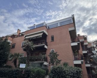 Bilocale in affitto, via Sanzeno  15, Cortina d'Ampezzo, Roma