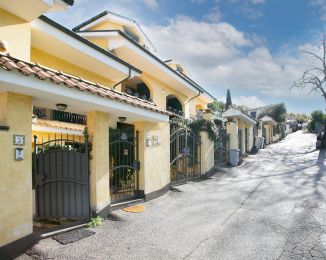 Villa in vendita, via Tito Livio, Marco Simone, Guidonia Montecelio