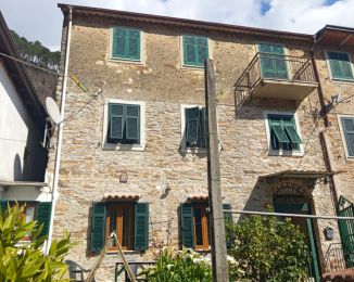 Rustico in vendita, Strada Comunale delle Casette  51, Periferia, Massa