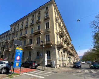 Mansarda in affitto, via Vitaliano Donati  12, Centro, Torino