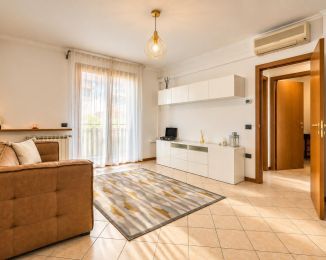 Trilocale in vendita, via Arciprete Rota  24, Lallio
