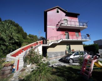 Appartamento in vendita, via Orto  13, Arenzano