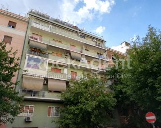 Appartamento di 55 m² con 2 locali in affitto a Roma