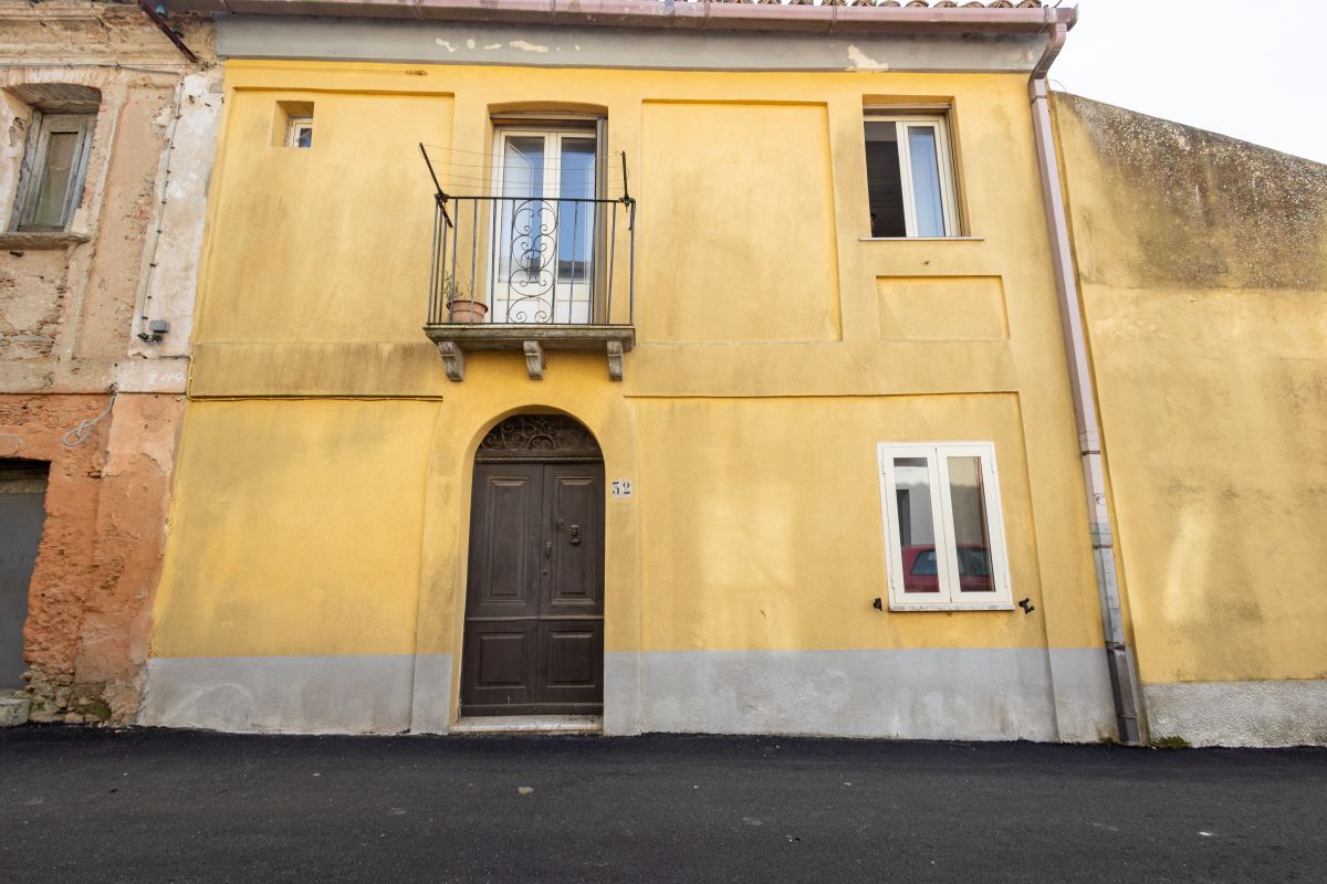 Trilocale in vendita, via Giacomo Matteotti 20, Caraffa Di Catanzaro