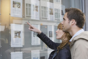 Quanto costa affittare casa tramite agenzia immobiliare