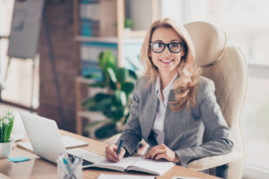 Incompatibilità dell’agente immobiliare: dalla chiusura totale del passato all’ottica del multiservizio