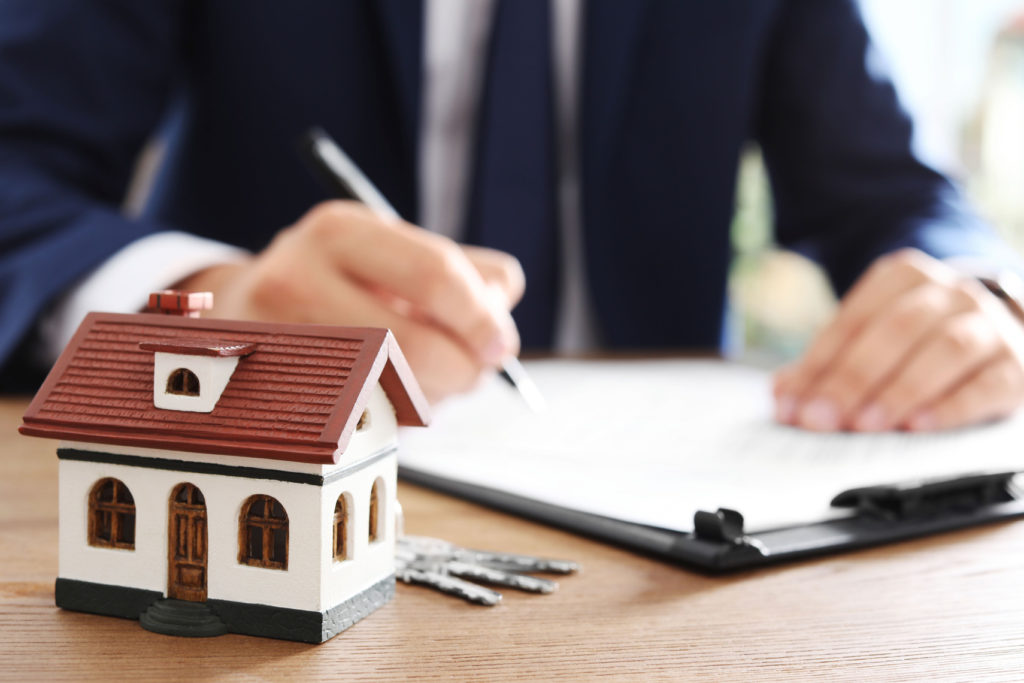 Intestatario mutuo e intestatario casa devono coincidere?
